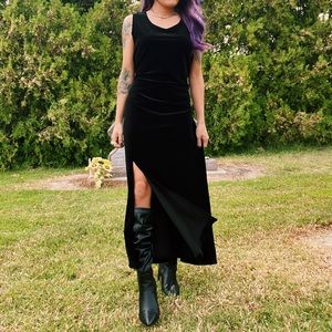Black velvet witchy dress #2!